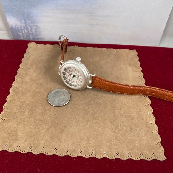 Vintage Eddie Bauer Rock Climbers Watch Sports Watch with Crystal Guard - Picture 6 of 7